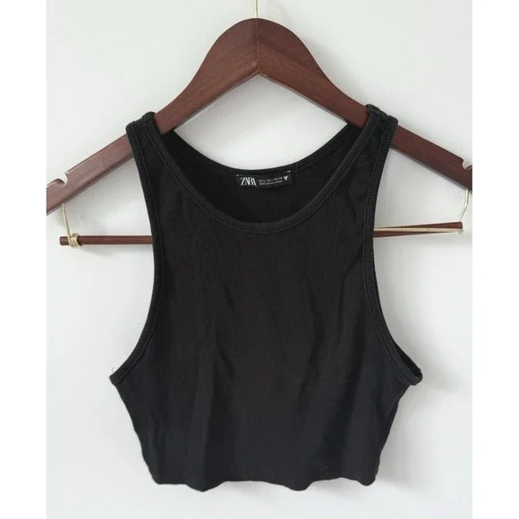 Zara Womans Black Basic Crew Neck Ribbed Knit Crop Tank Top Size Large Staple - Picture 1 of 3